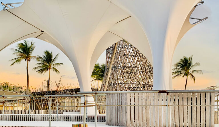 airport-entrance-tensile-canopy-4