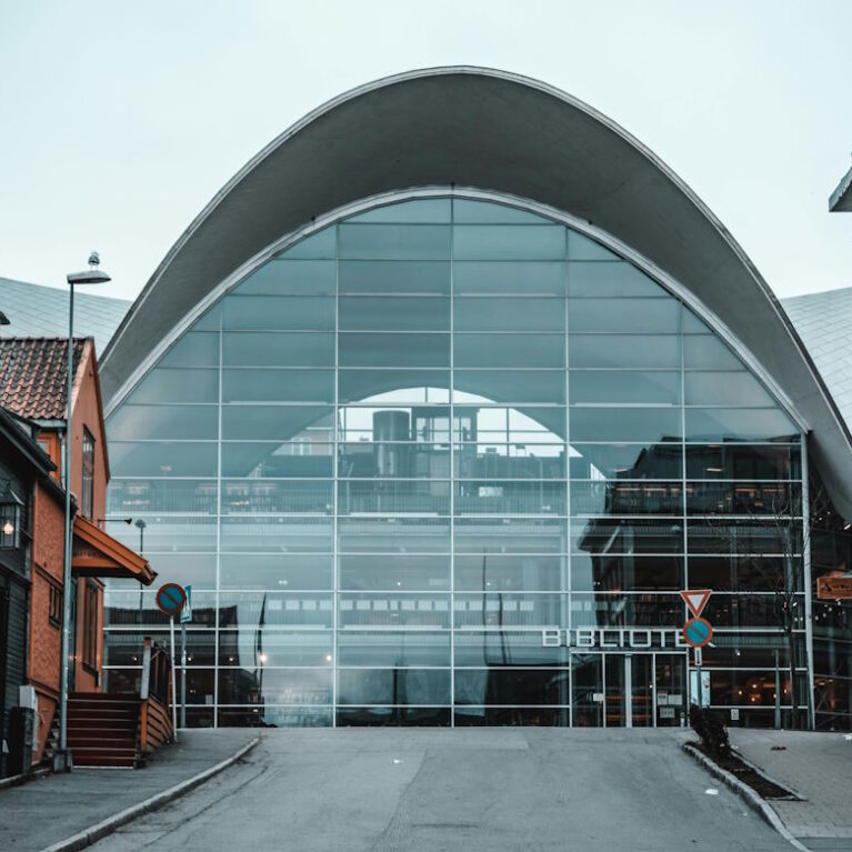 landmarks-entrances-tensile-structures-main